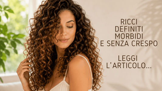 Capelli ricci crespi e senza forma? Scopri la linea Cristall per ricci definiti e luminosi! - La Cosmesi